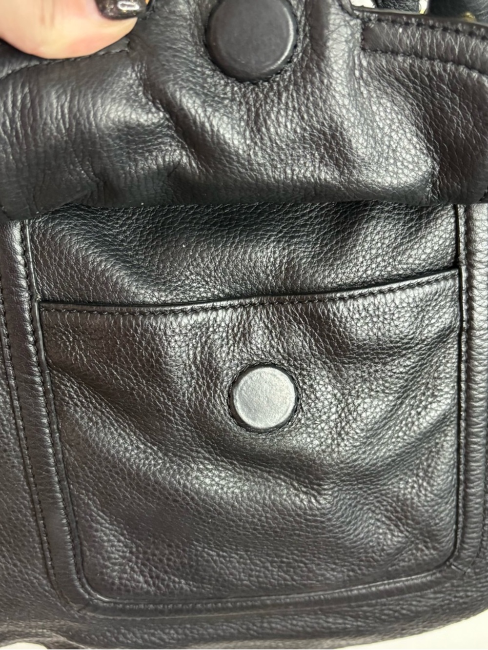 SOLD!!!!Black Leather Shoulder Bag w: detachable strap with Gold Hardware - Picture 9 of 14